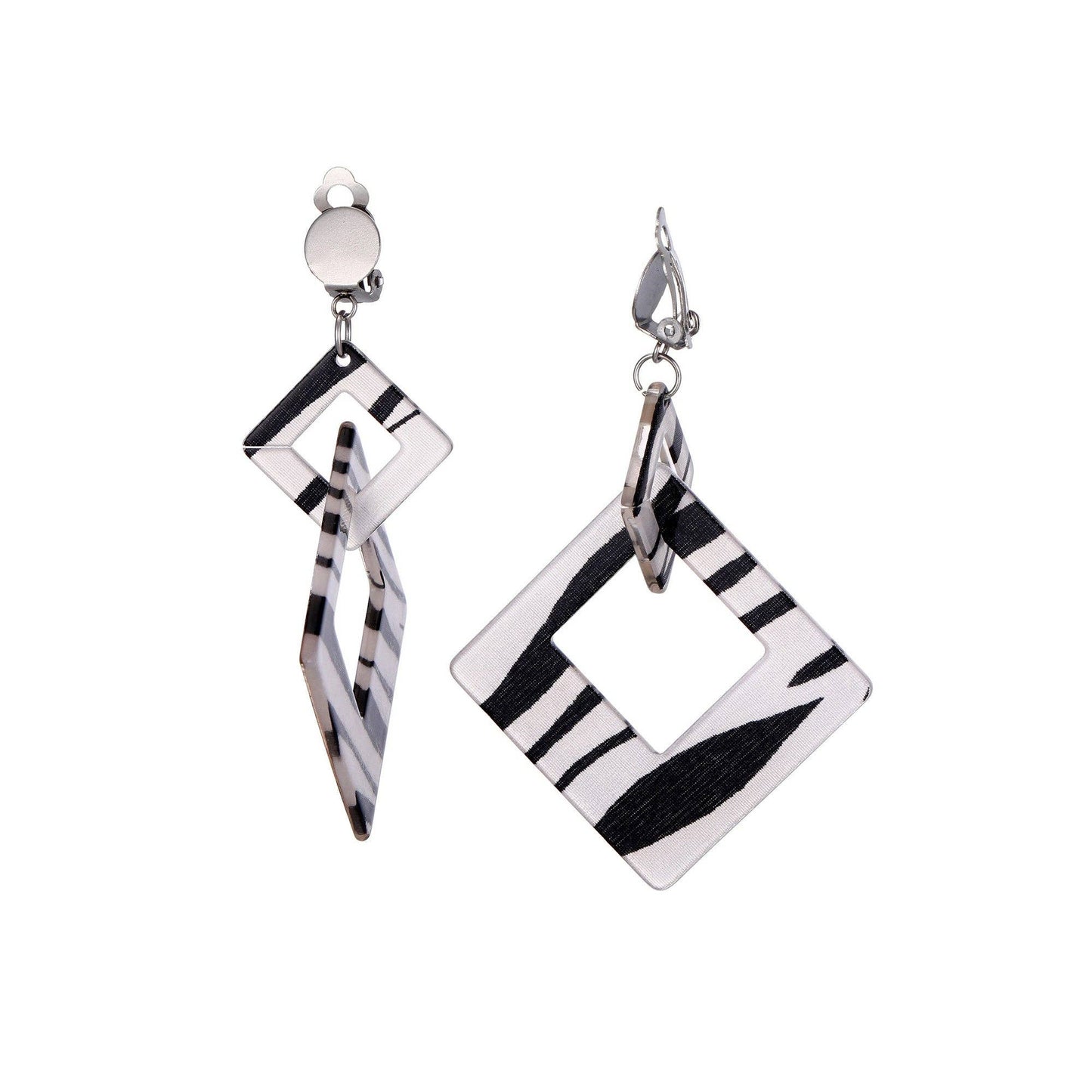 Aqmar clip earring