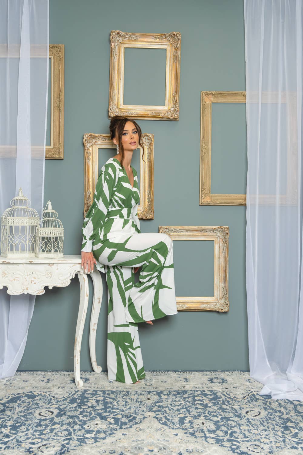 9440AP9-XL ONLY LONG SLEEVE PRINTED JUMPSUIT