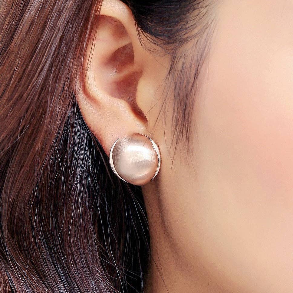 Gabi clip-on earrings