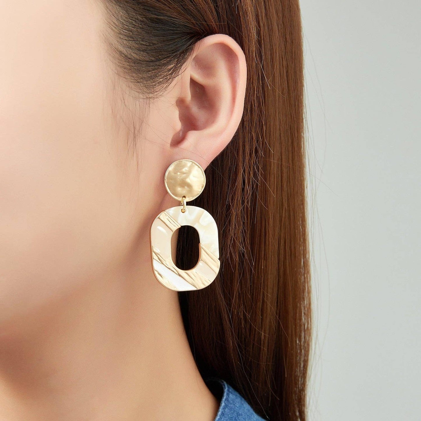 Elisaveta clip earring