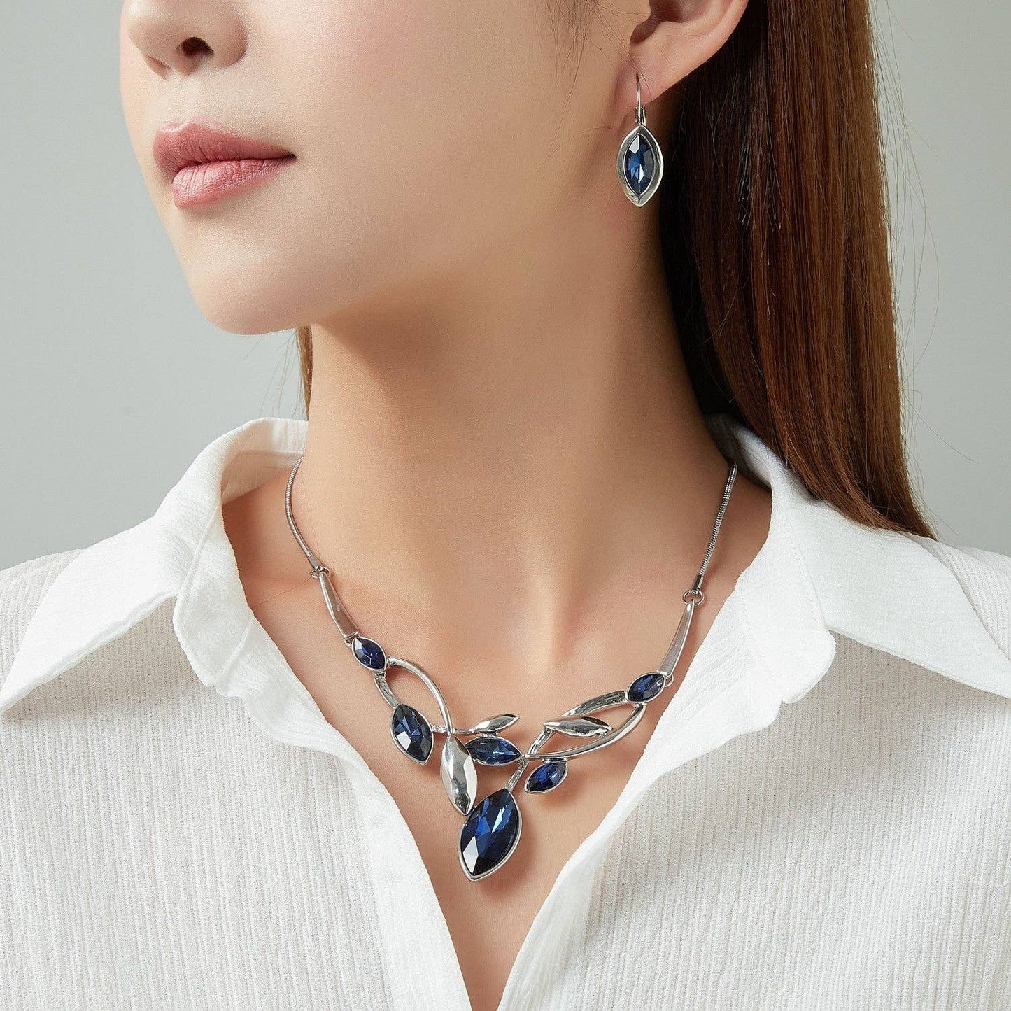 Elsy necklace