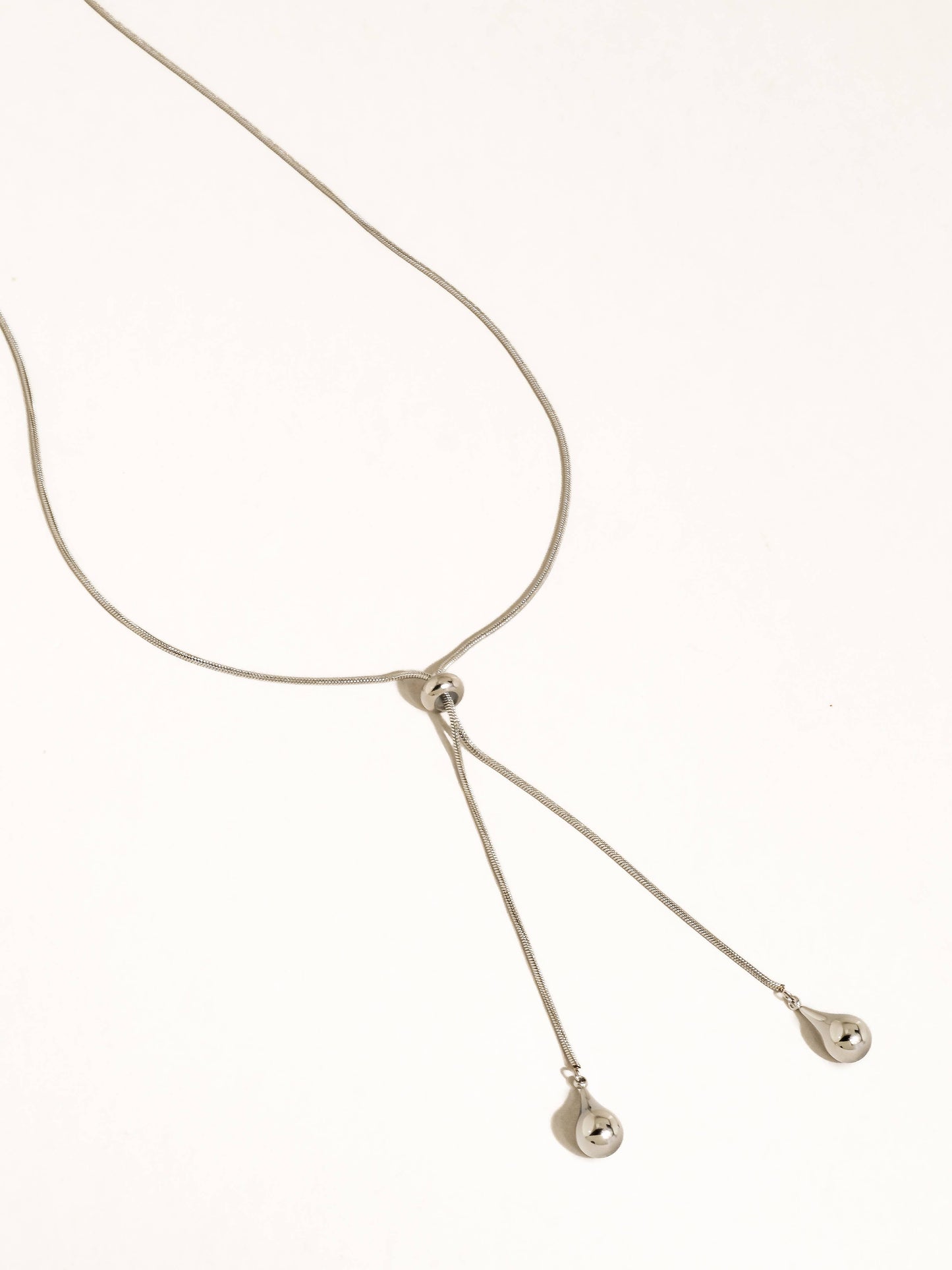 Trésor Non-Tarnish Adjustable Lariat Drop Necklace