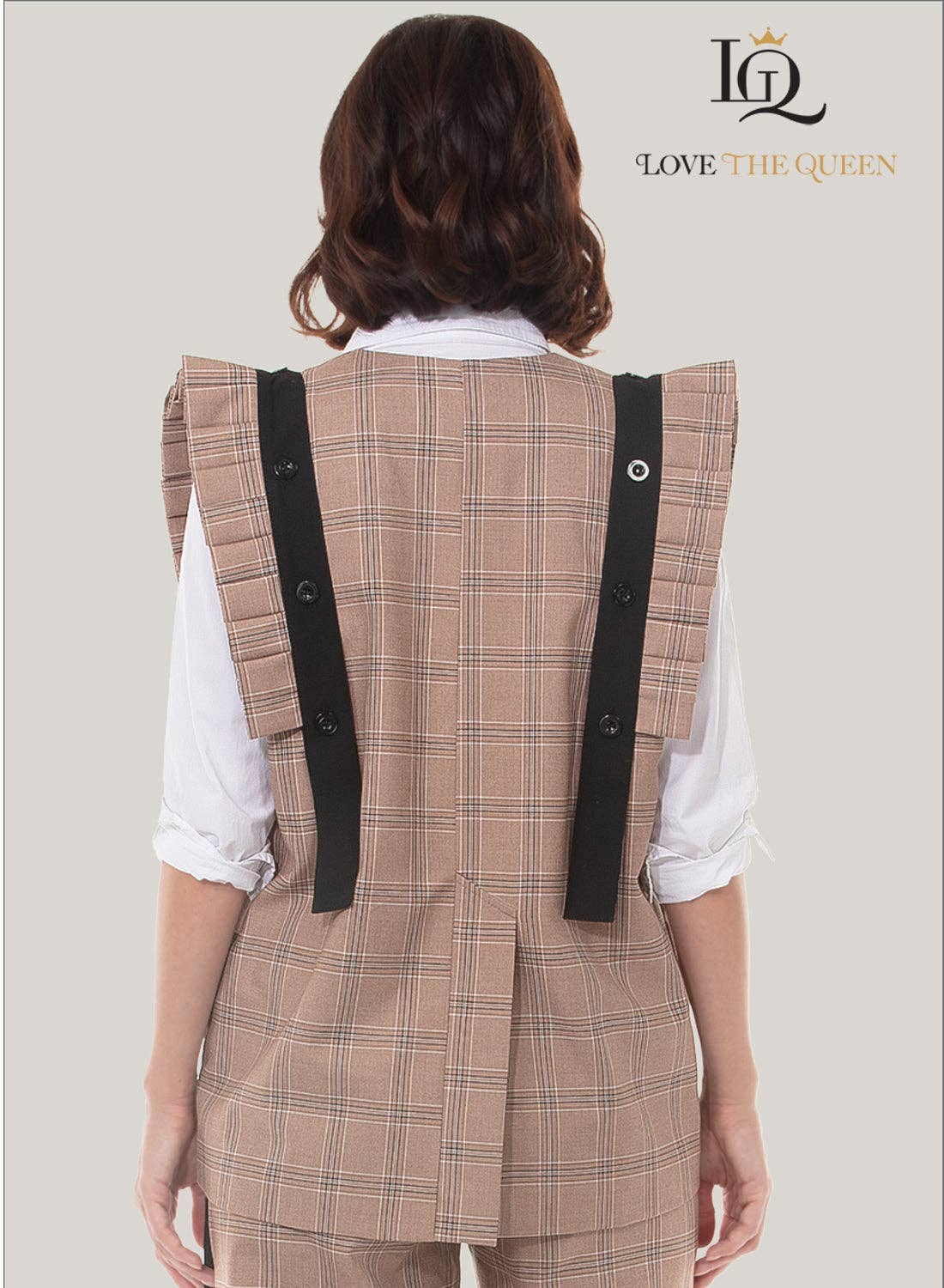 Love The Queen, Style 17667