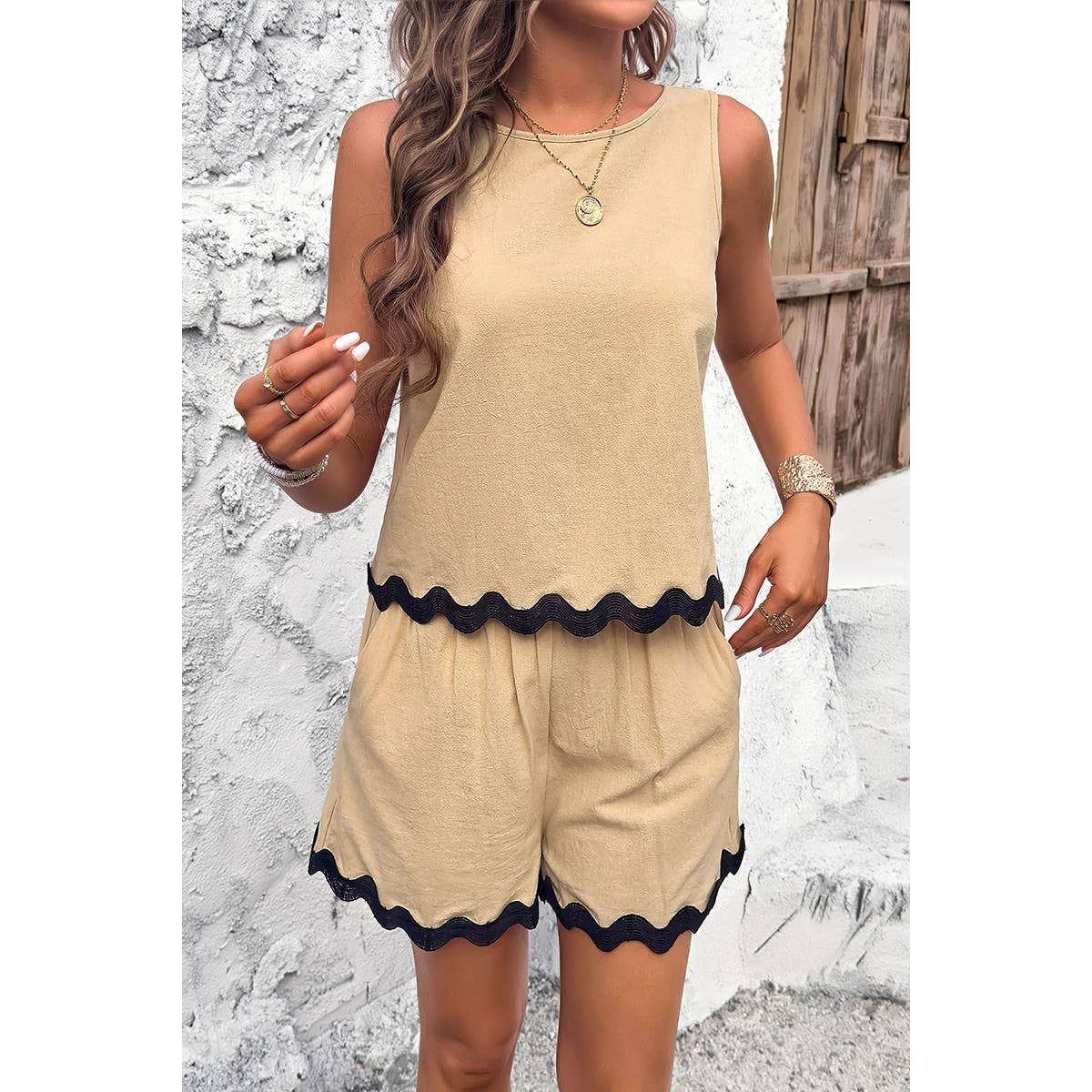 Two Pieces Printed Sleeveless Pockets Shorts Sets
