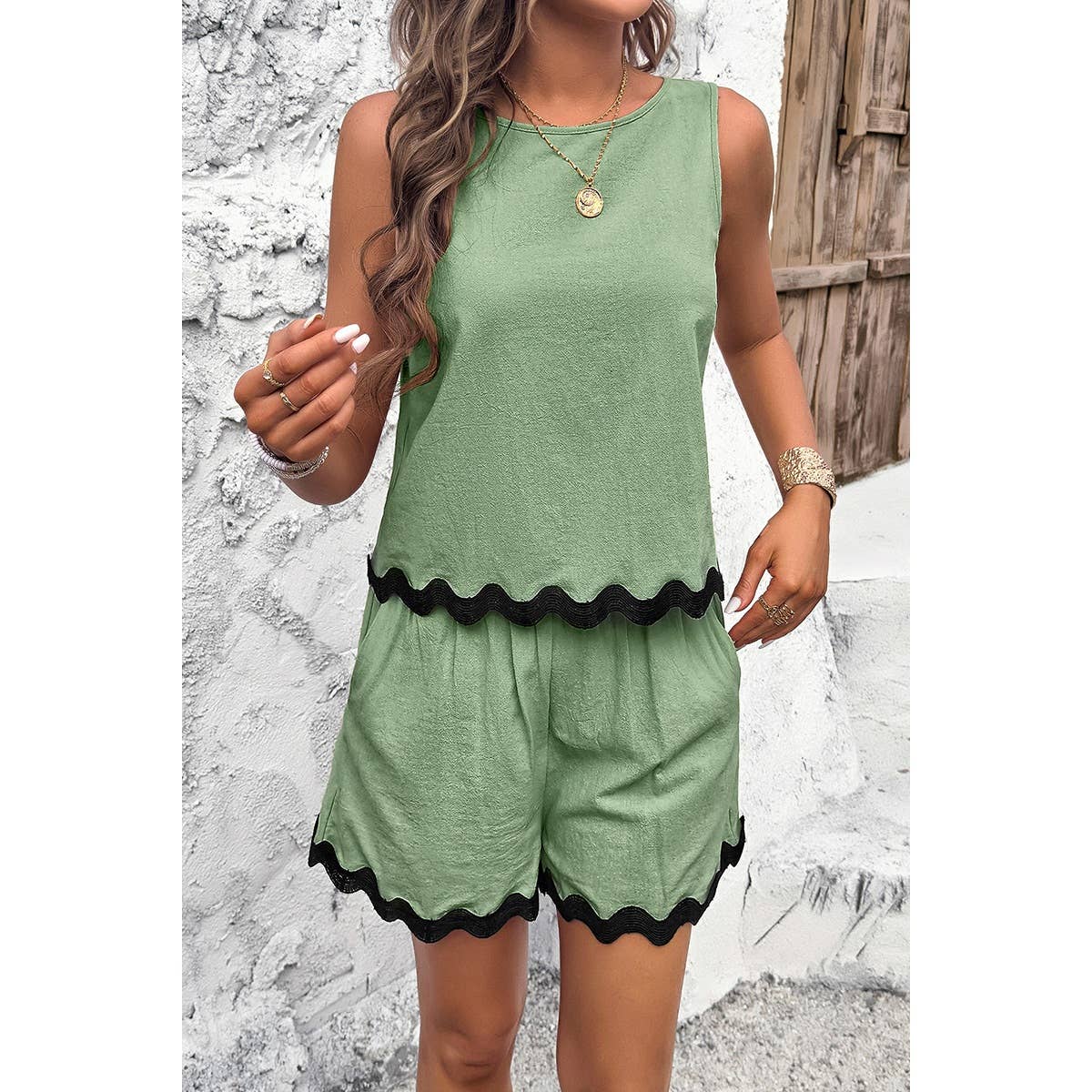 Two Pieces Printed Sleeveless Pockets Shorts Sets