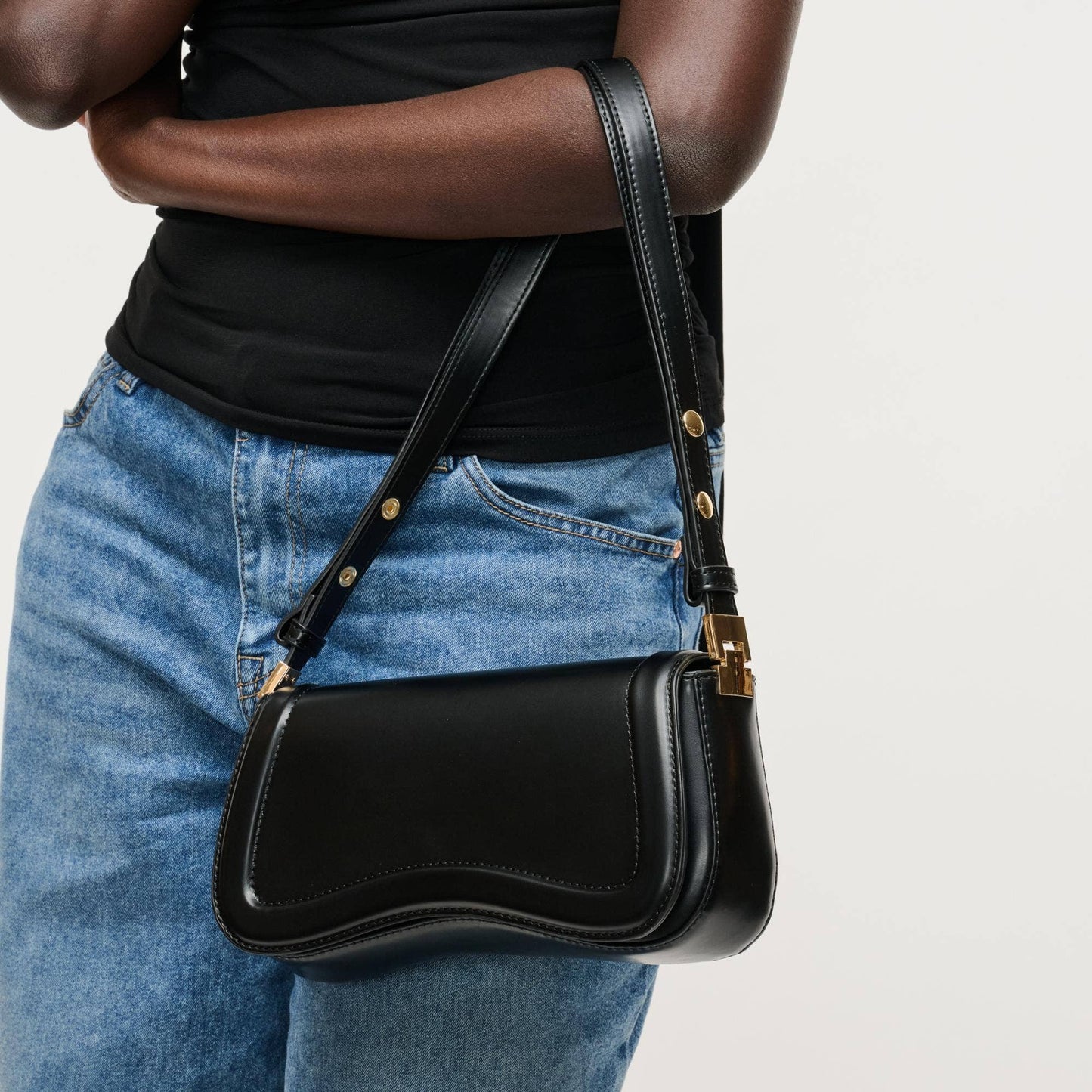Max Shoulder Bag